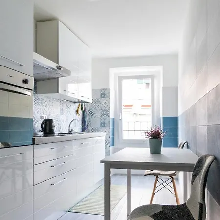 Ai Lagoni - Modern With Air Conditioning Apartment Arona