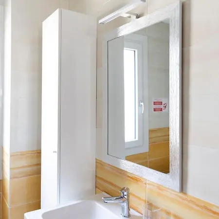 Ai Lagoni - Modern With Air Conditioning * Arona